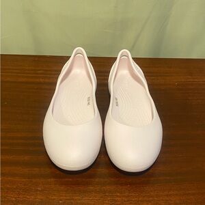 CROCS Women’s Kadee Flats Barley Pink size 10 NWOT